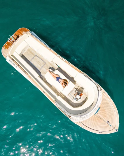 Evento esclusivo in barca: Punta San Vigilio e Garda da Gardone 5